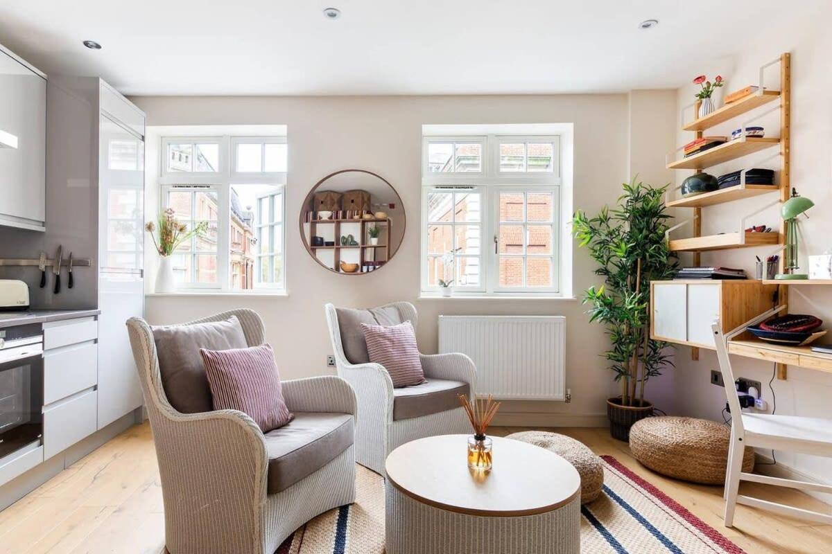 Large Luxury Studio In Heart Of Richmond ريتشموند المظهر الخارجي الصورة